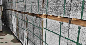 拉萨芙蓉白地铺石，石材地铺石