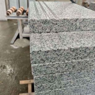 拉萨芝麻白楼梯踏步