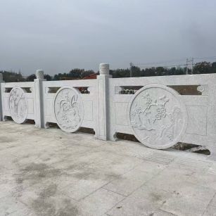 拉萨芝麻白河道栏杆 石材栏杆