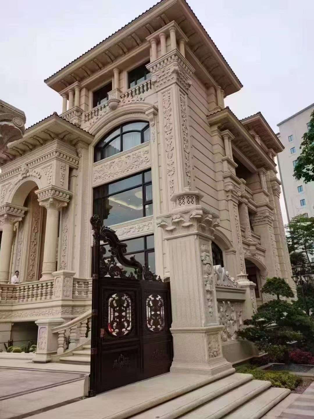 拉萨黄金麻别墅外墙异形定制